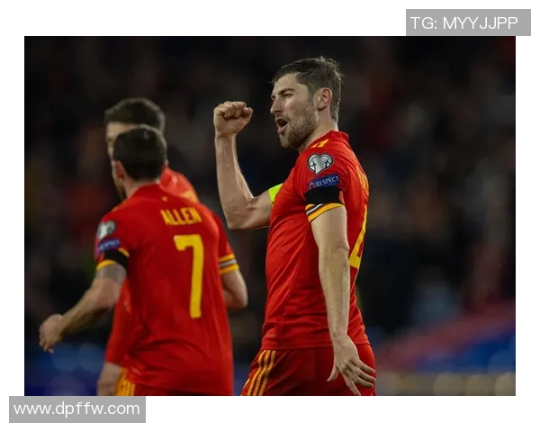 白俄罗斯足球明星的崛起与挑战：从草根到国际舞台的奋斗历程