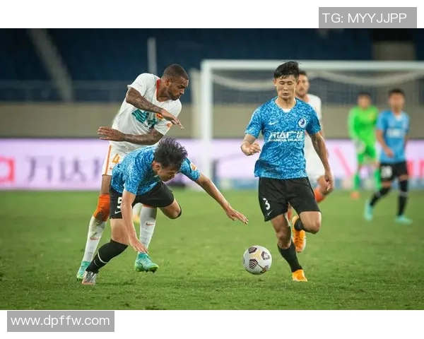 杭州足球队近期状态分析与未来发展展望